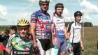 Лучших велогонщиков наградили призами губернатора