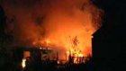 В пожаре на Бухарской пострадала женщина