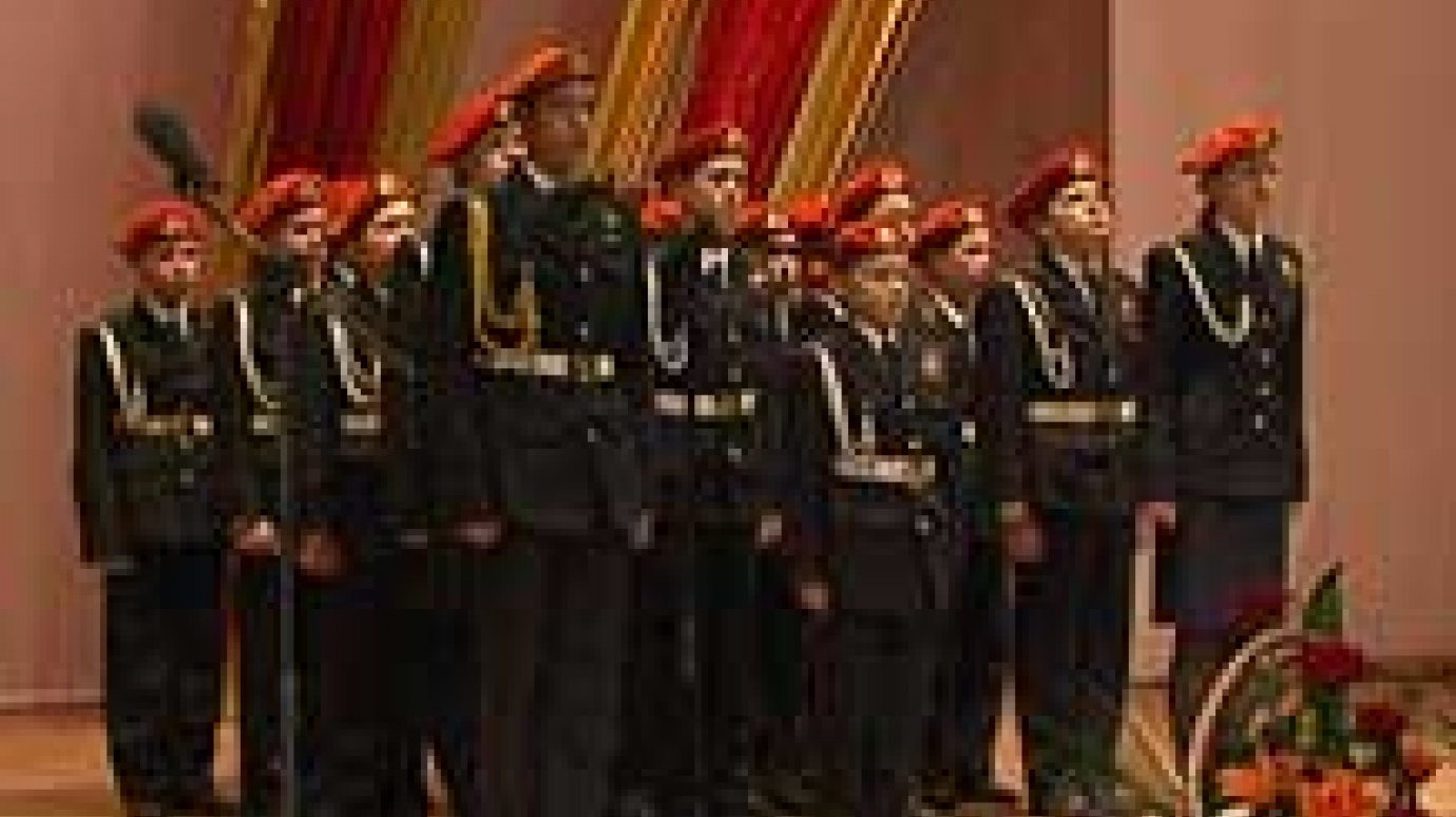 Ветераны и кадеты встретились на военном слете