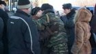 Семеро новичков уехали охранять покой чеченцев