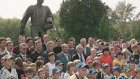 В Пензе воздвигли памятник знаменитому хоккеисту