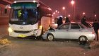 Две «десятки» столкнулись с пассажирским автобусом