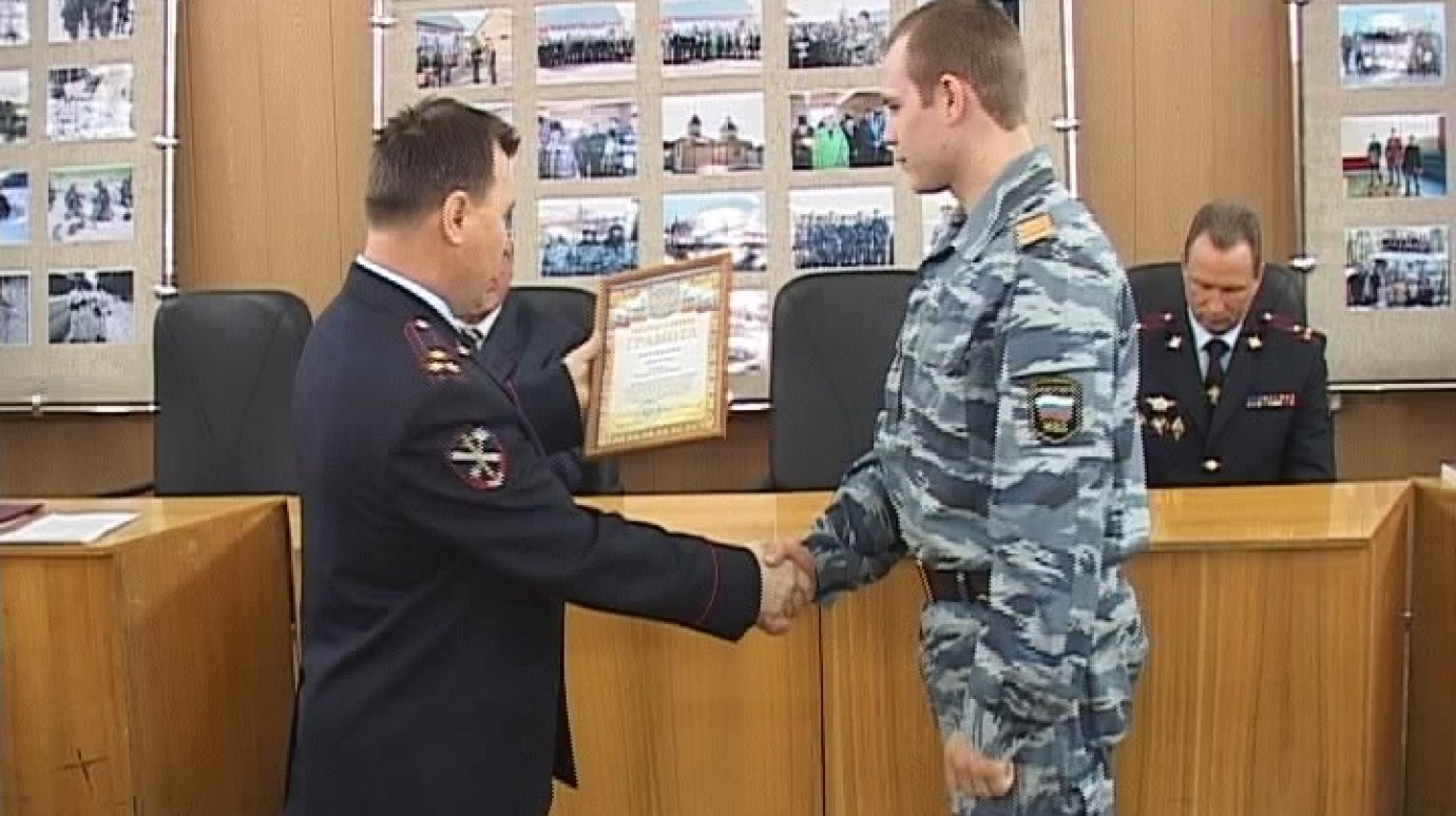Пензенский ОМОН отпраздновал 19-летие вручением наград
