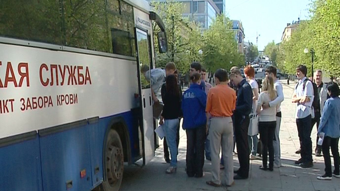 Акция по сдаче крови для онкобольных прошла на улице Московской