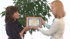 Читательница «Пензы плюс ТВ» получила сертификат на швейную машинку