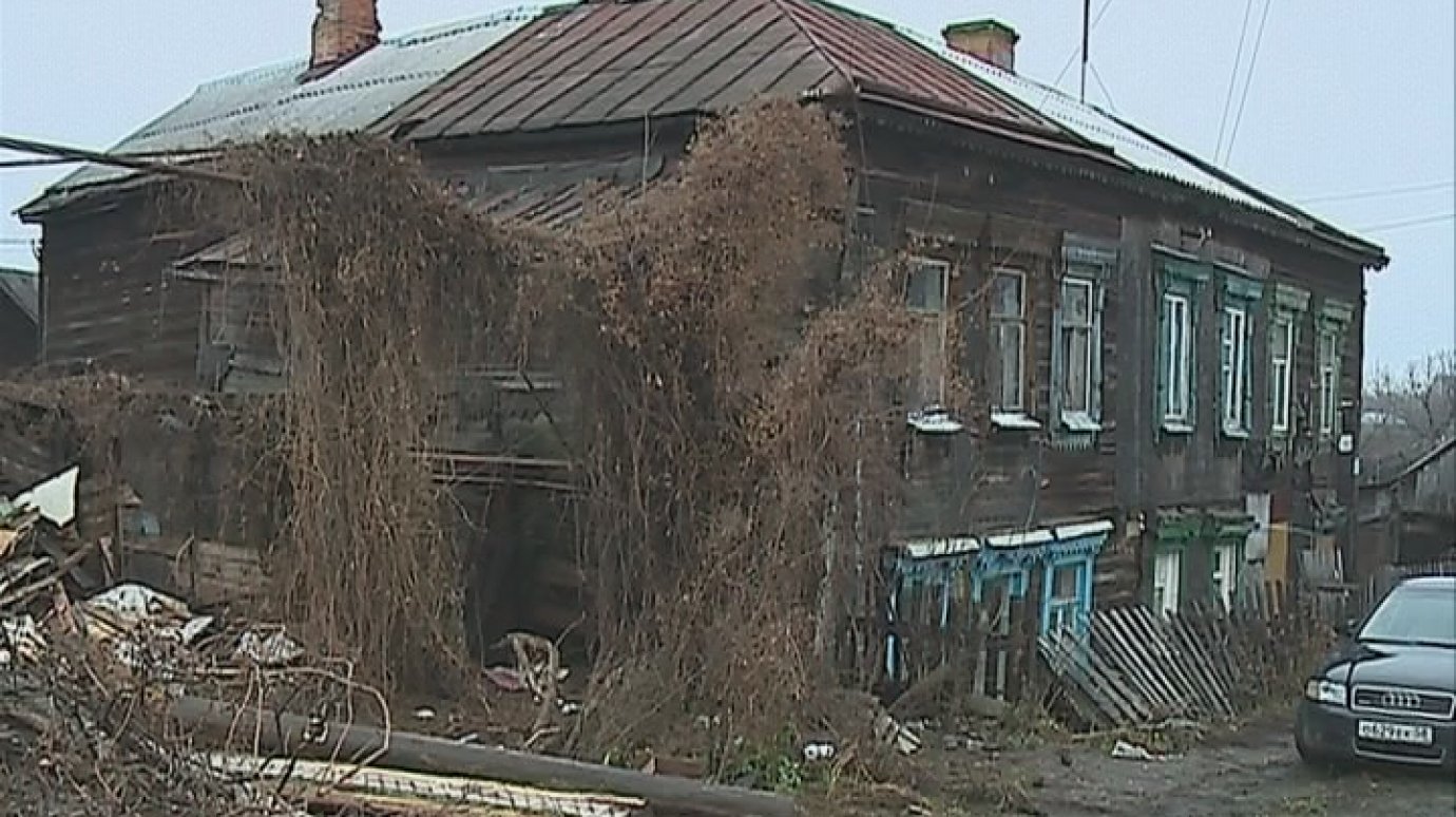 Жители улицы Замойского опасаются обрушения дома