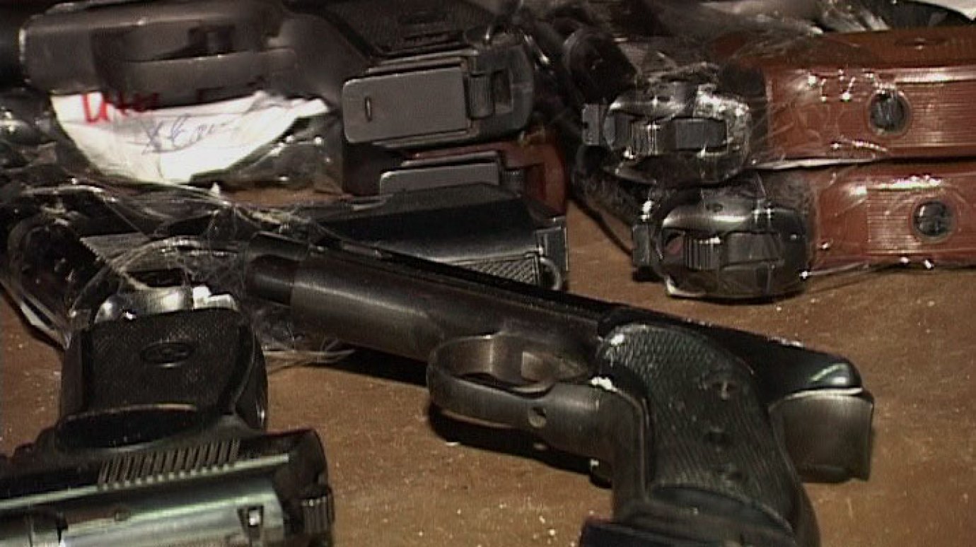 На пензяков завели 10 уголовных дел за незаконное хранение оружия