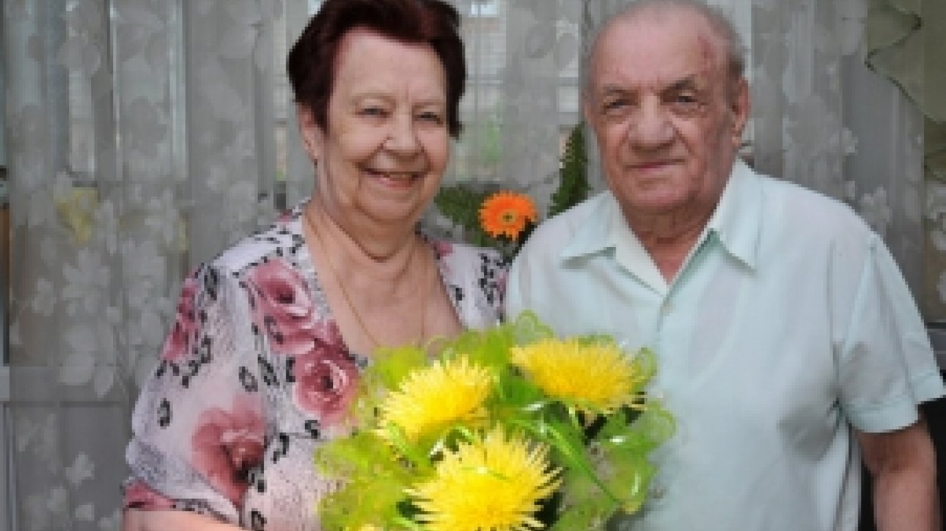 Пензенская пара отметила 65-летний юбилей супружеской жизни