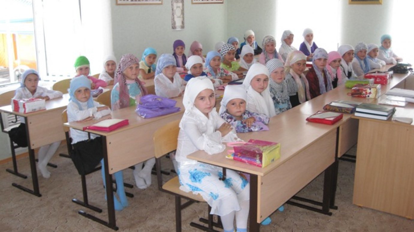 В Таджикистане обнаружены подпольные медресе с похищенными детьми