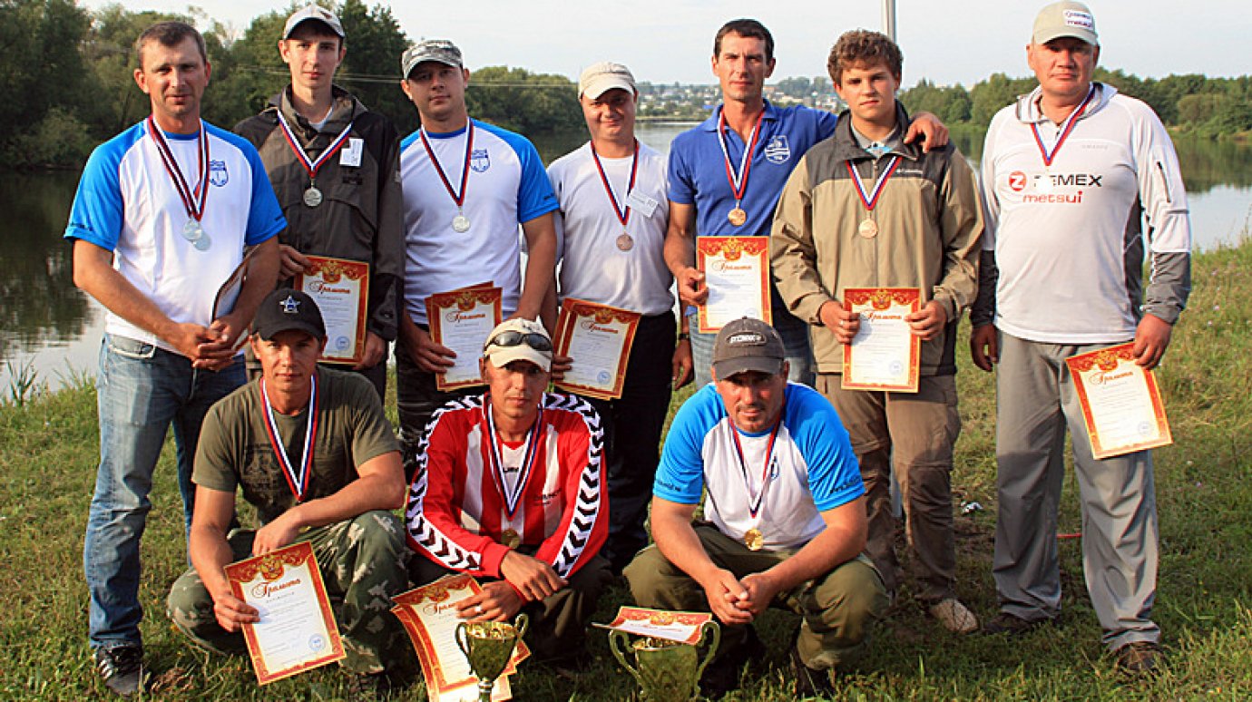 Под Шемышейкой разыграли награды кубка по рыбной ловле