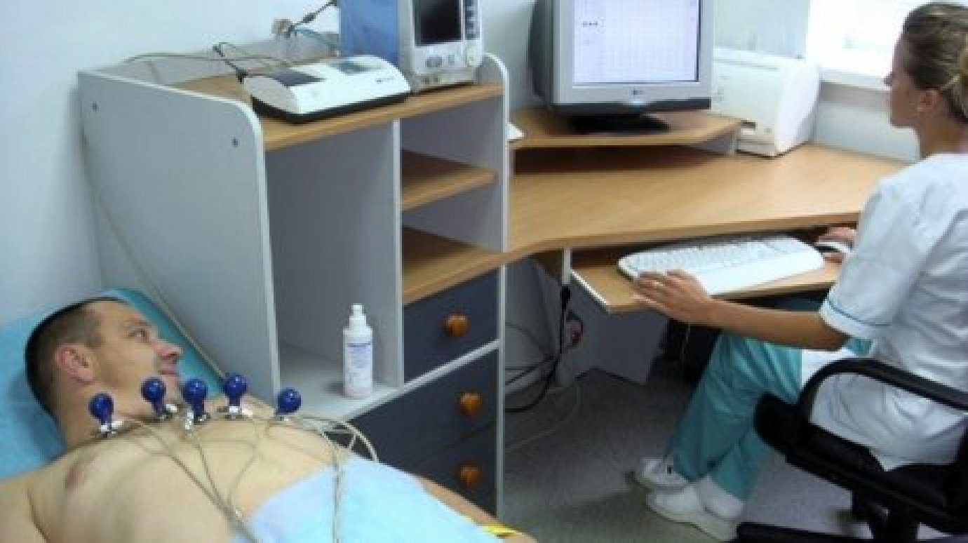 Средняя зарплата врачей в Пензенской области превысила 30 тысяч рублей