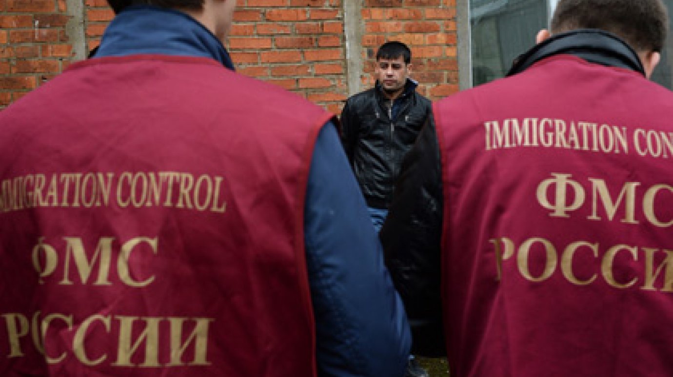 Почти 200 тысячам молдаван закроют въезд в Россию