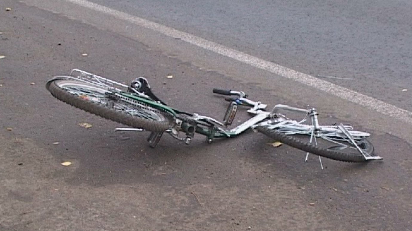 ВАЗ-2113 насмерть сбил пожилого велосипедиста на трассе