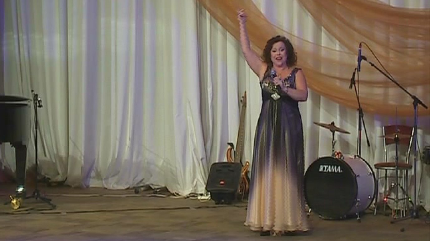 Пензенская артистка Любовь Соловьева отметила юбилей концертом