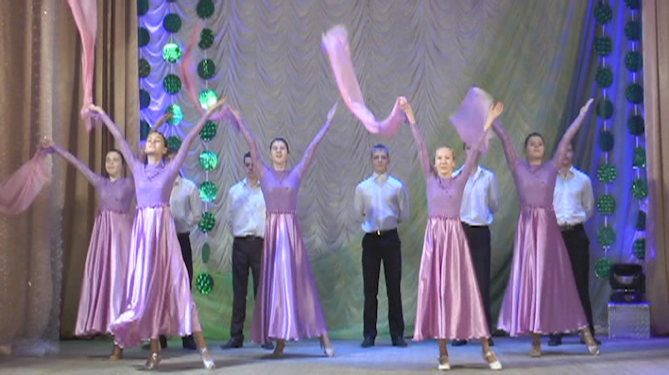 В Каменке проходит танцевальный конкурс  «Здравствуй, мир»