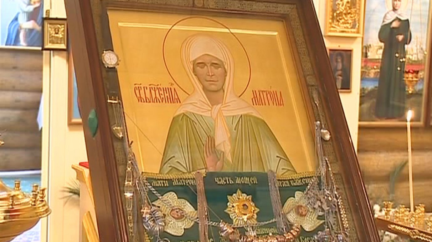 В Пензу привезли икону Матроны Московской с частицей мощей