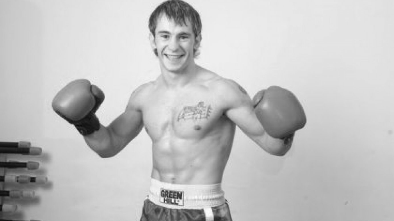 Среди погибших в Донецке оказался чемпион мира по кикбоксингу