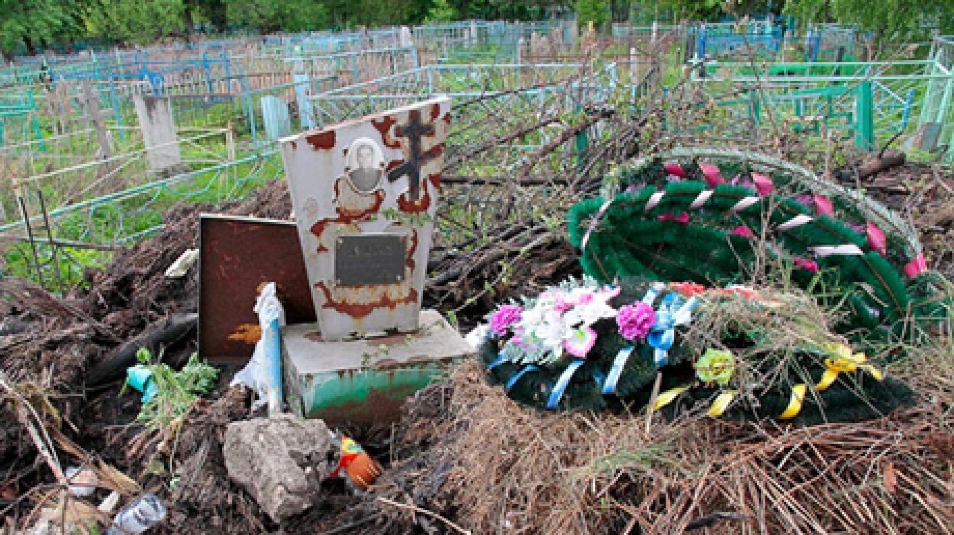 Никольская прокуратура потребовала благоустроить кладбище