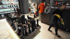 В Белоруссии закрыли 21 магазин из-за отсутствия отечественной обуви