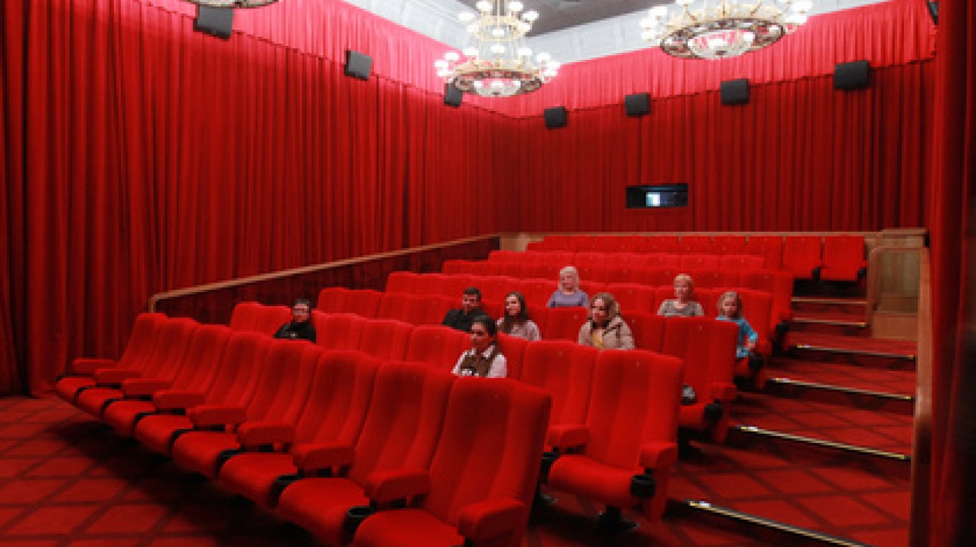 Российские режиссеры попросили вернуть мат в кино