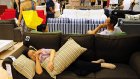 Посетителям пекинской IKEA запретили спать в магазине