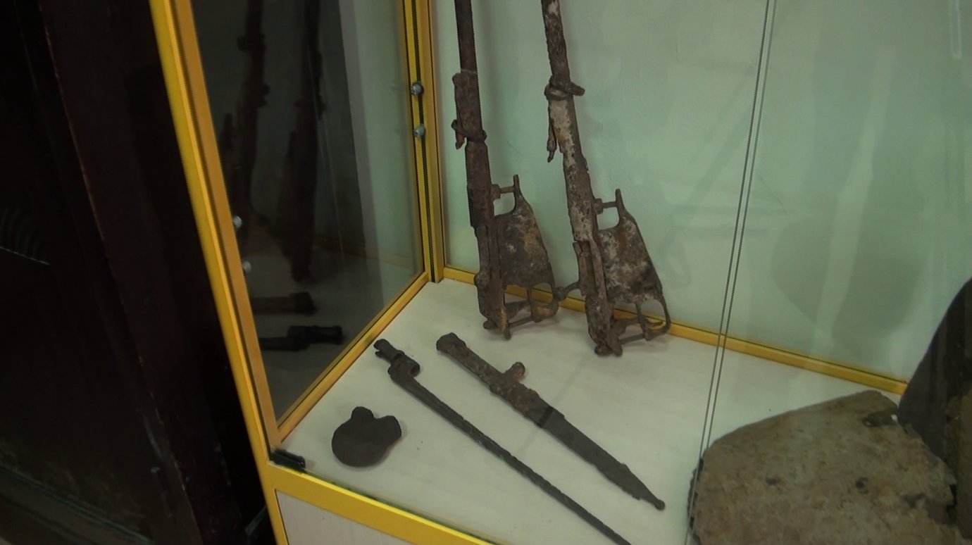 Экспонаты военной выставки в Каменке привезены с мест сражений