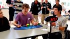 Американский подросток собрал кубик Рубика за 5,25 секунды