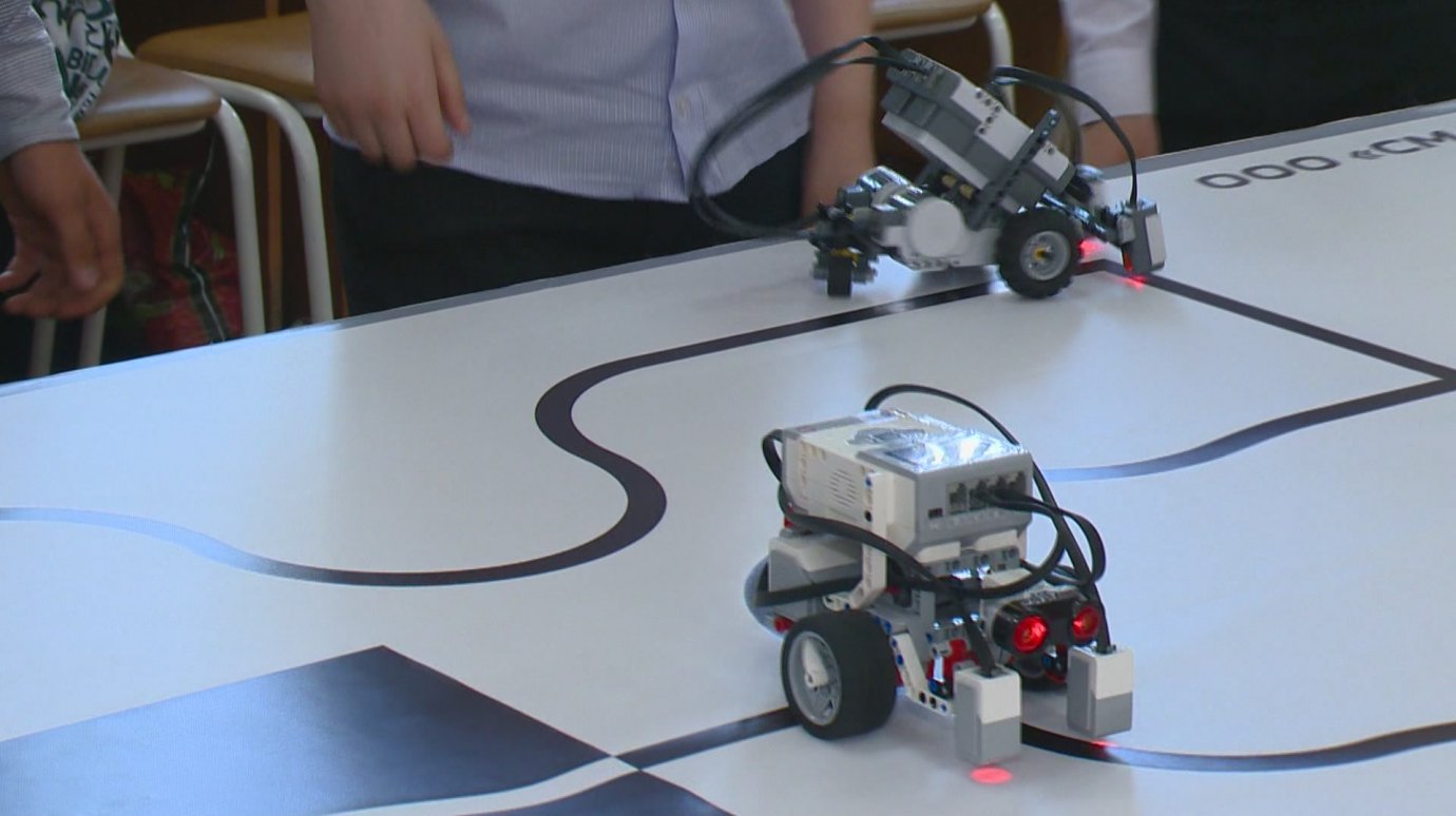 В Пензе стартовал первый региональный турнир по робототехнике
