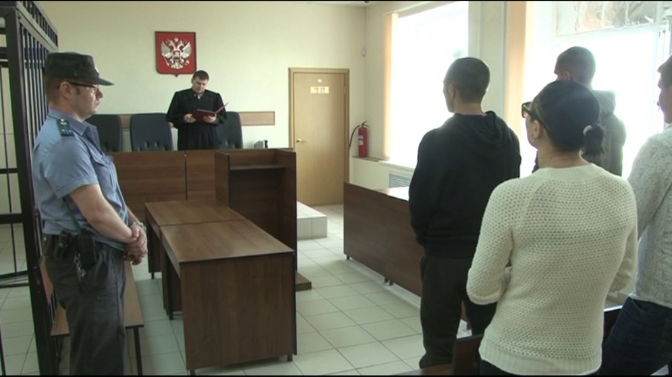 Троих пензенцев осудили за распространение спайсов в Кузнецке