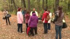 Волонтеры «Лизы Алерт» научили грибников ориентироваться в лесу