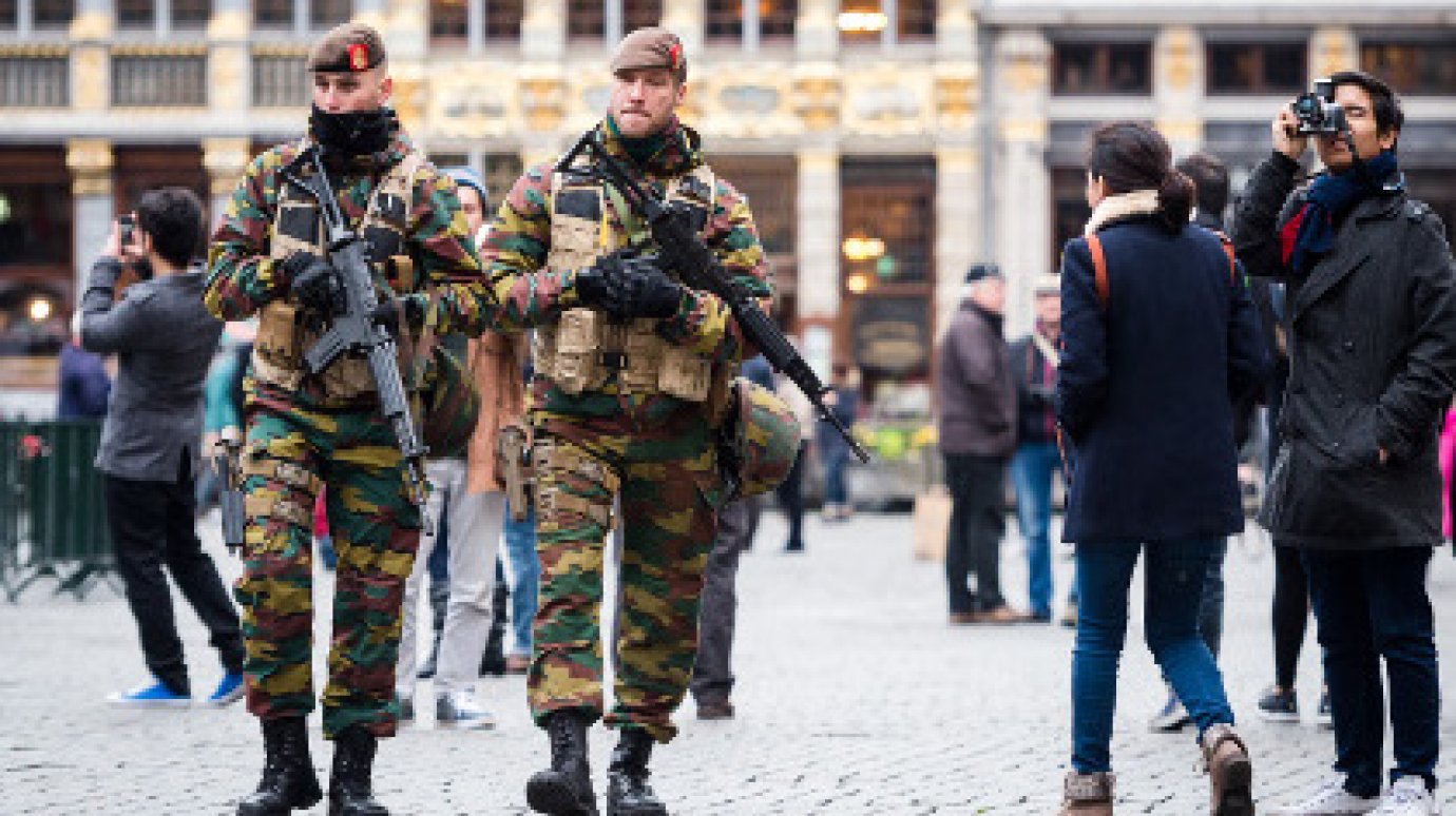 В Брюсселе объявлен наивысший уровень террористической угрозы