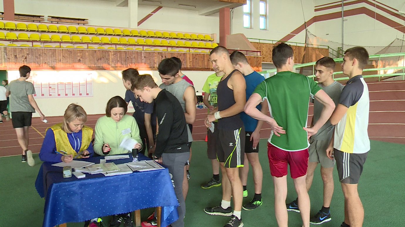 Во дворце спорта «Рубин» 210 пензенских школьников сдали нормы ГТО