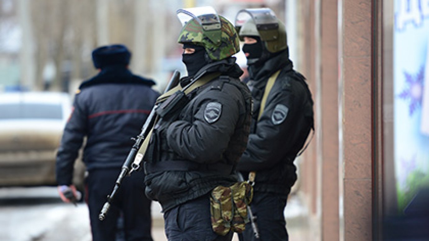Трое террористов-смертников взорвались у здания полиции в Ставрополье