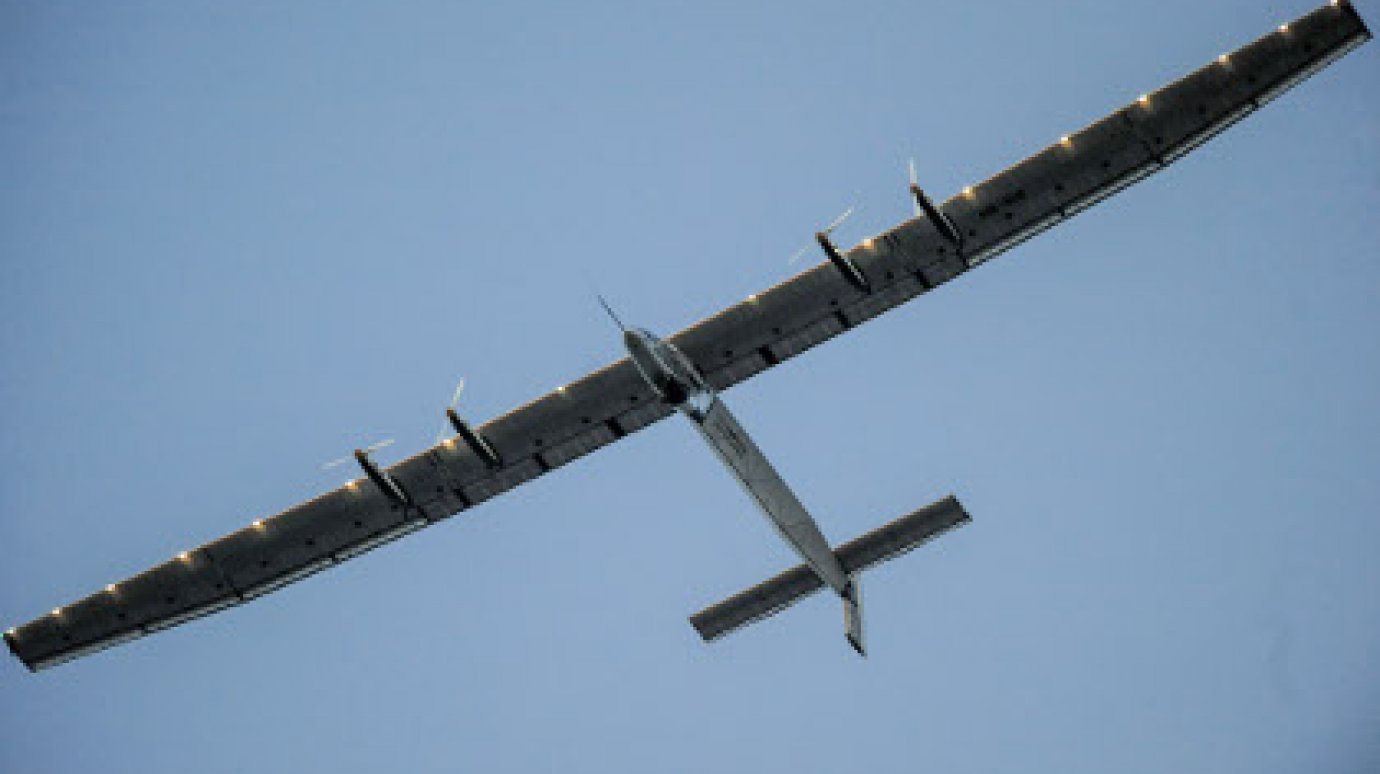 Самолет на солнечных батареях перелетел с Гавайев в Калифорнию