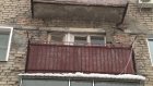 В доме № 10 на ул. Медицинской разрушается участок стены