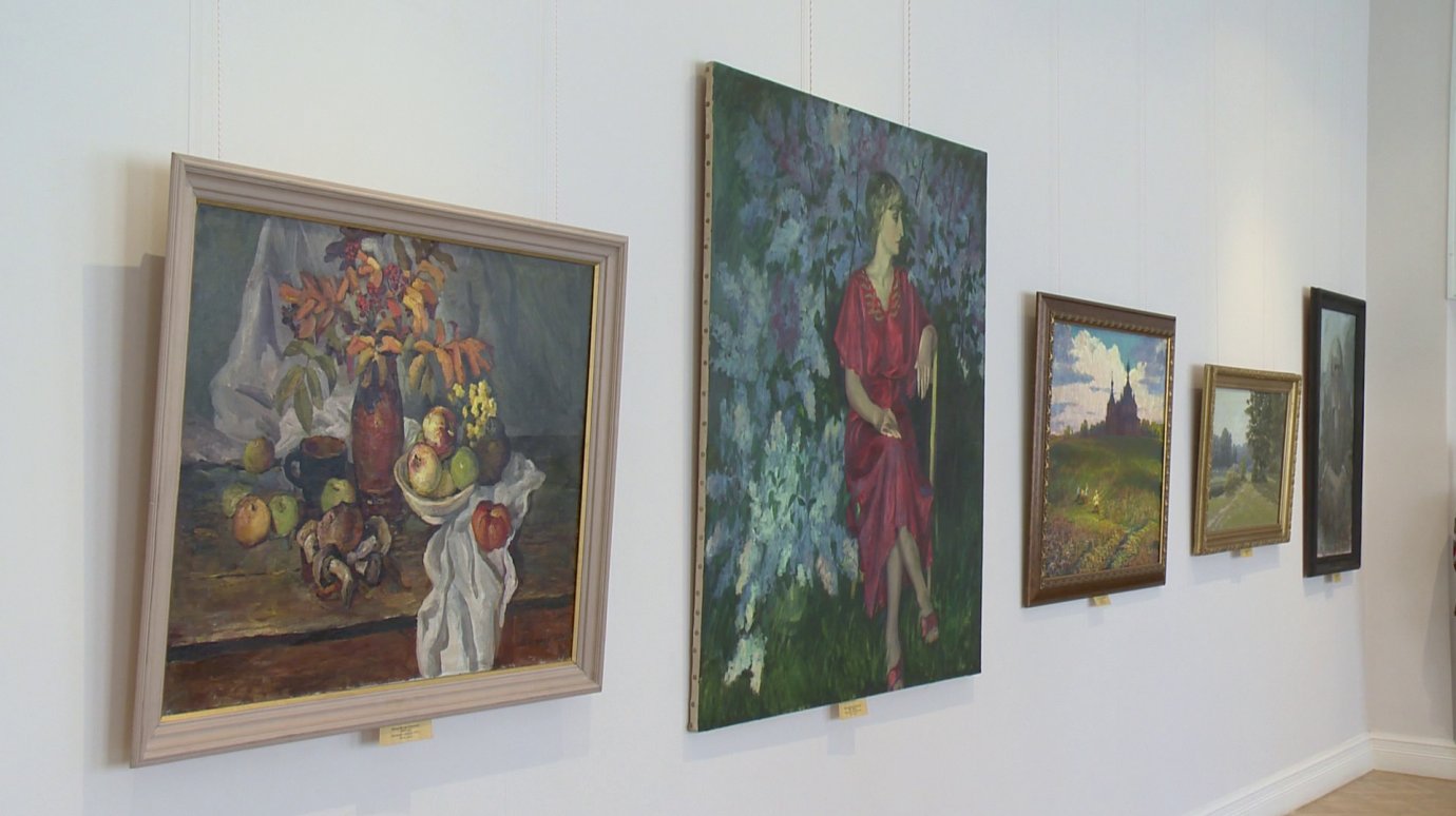 Выставку в картинной галерее посвятили 125-летию учреждения
