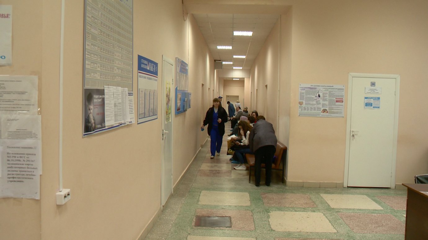 Слухи о закрытии поликлиники на Западной Поляне не подтвердились