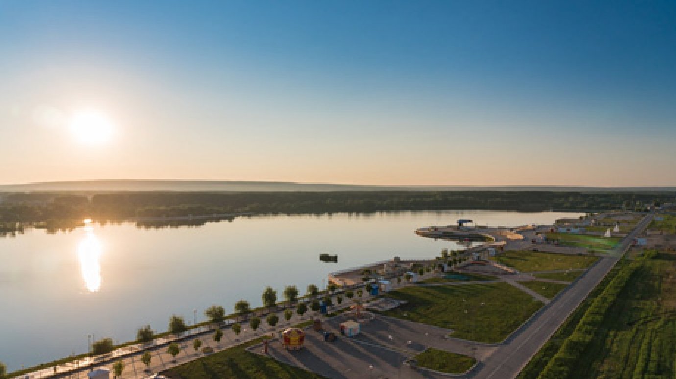 Город Спутник приглашает встретить рассвет на набережной