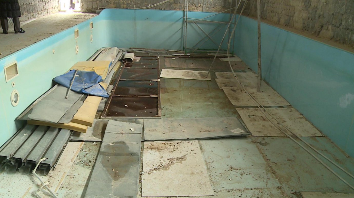 Бассейн в школе № 32 г. Пензы обещают отремонтировать к Новому году