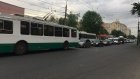 На въезде в Терновку образовался многокилометровый затор