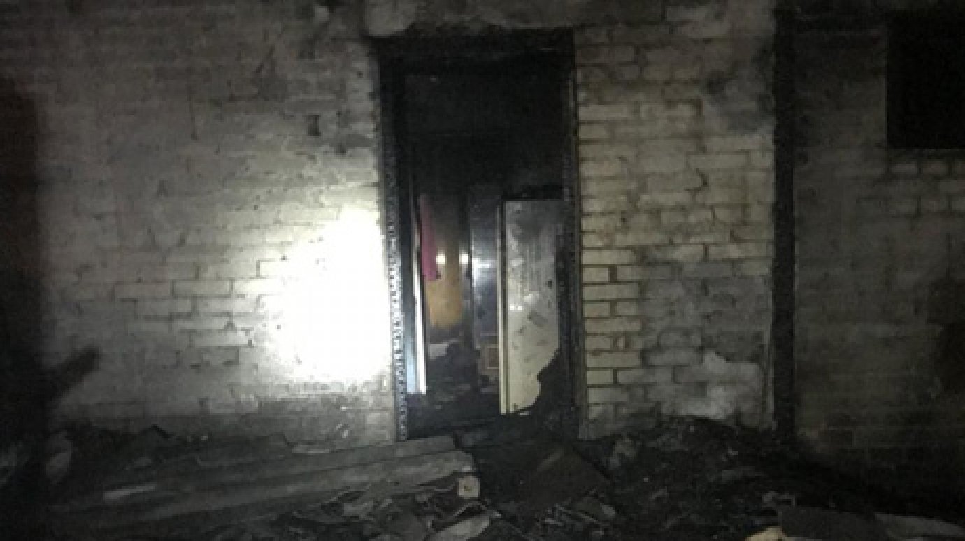 В Грабове при пожаре погибли две 43-летние женщины и 54-летний мужчина