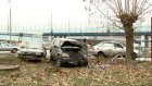 В Пензе водитель Mercedes снес столб и врезался в две машины