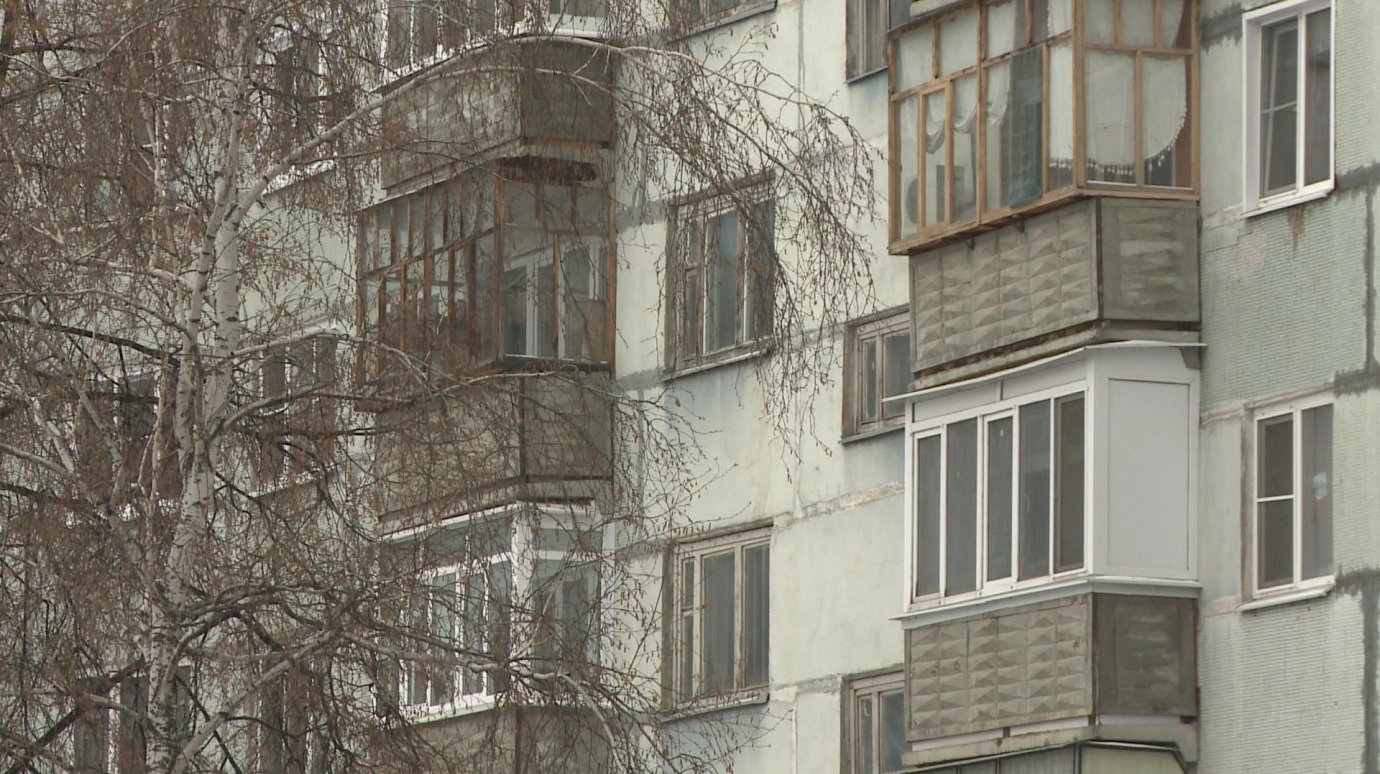 Жильцы дома № 35 на Карпинского не получают тепло, за которое платят