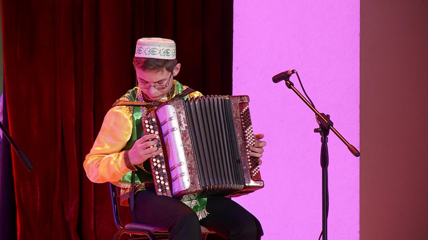 В Пензе прошел первый детский конкурс татарской культуры