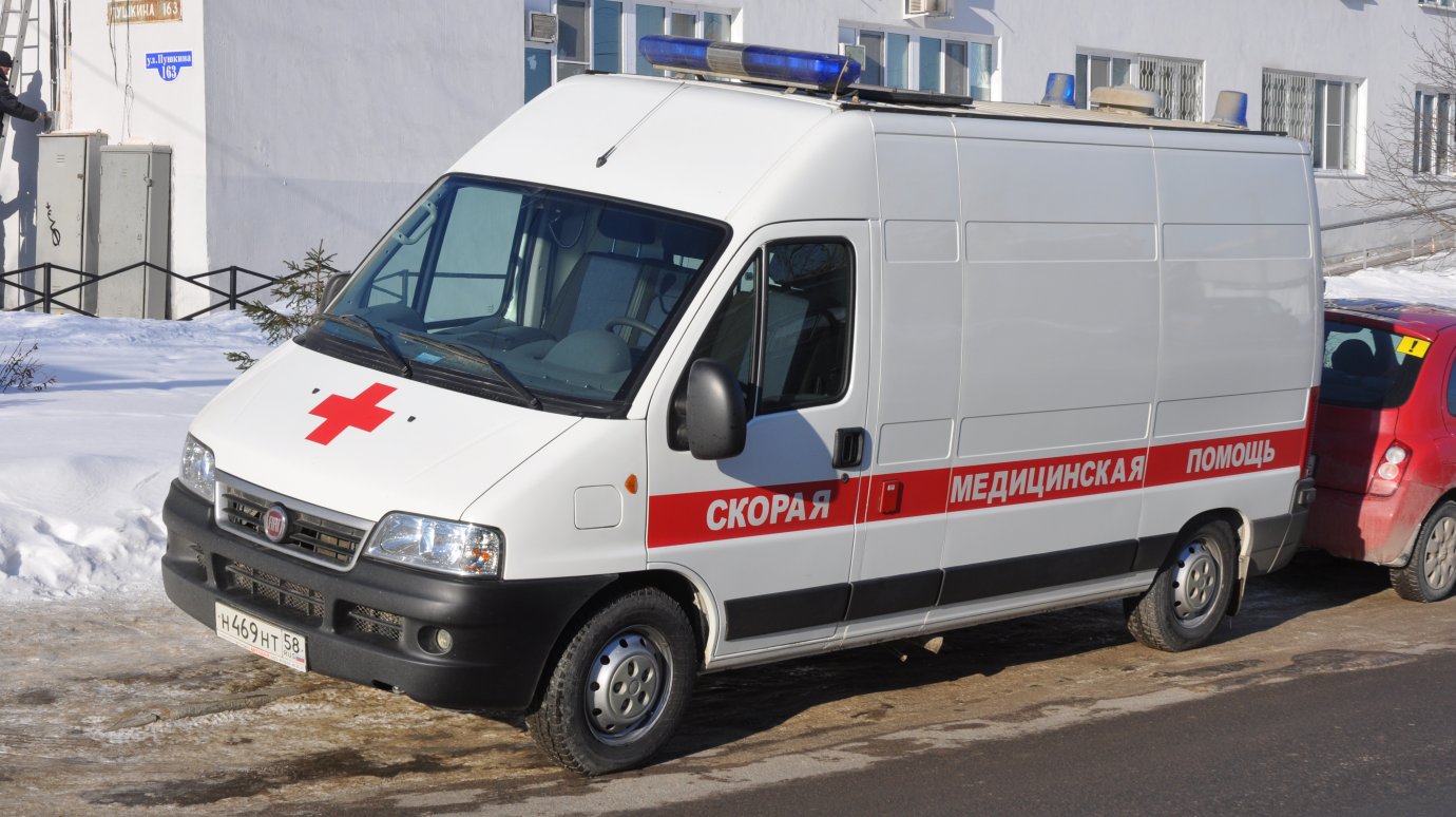 В Спасском районе иномарку занесло, пострадали четыре человека