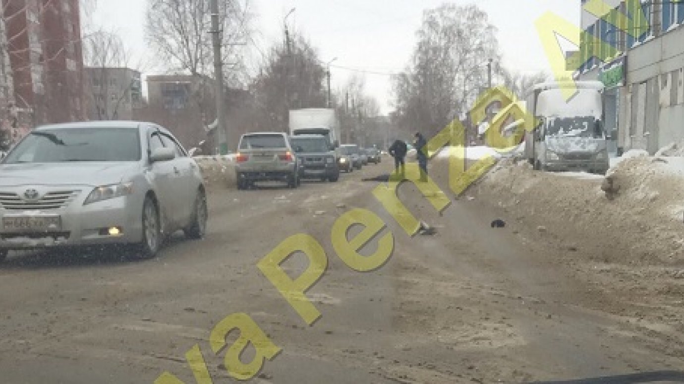 На улице Пролетарской в Пензе BMW насмерть сбил женщину