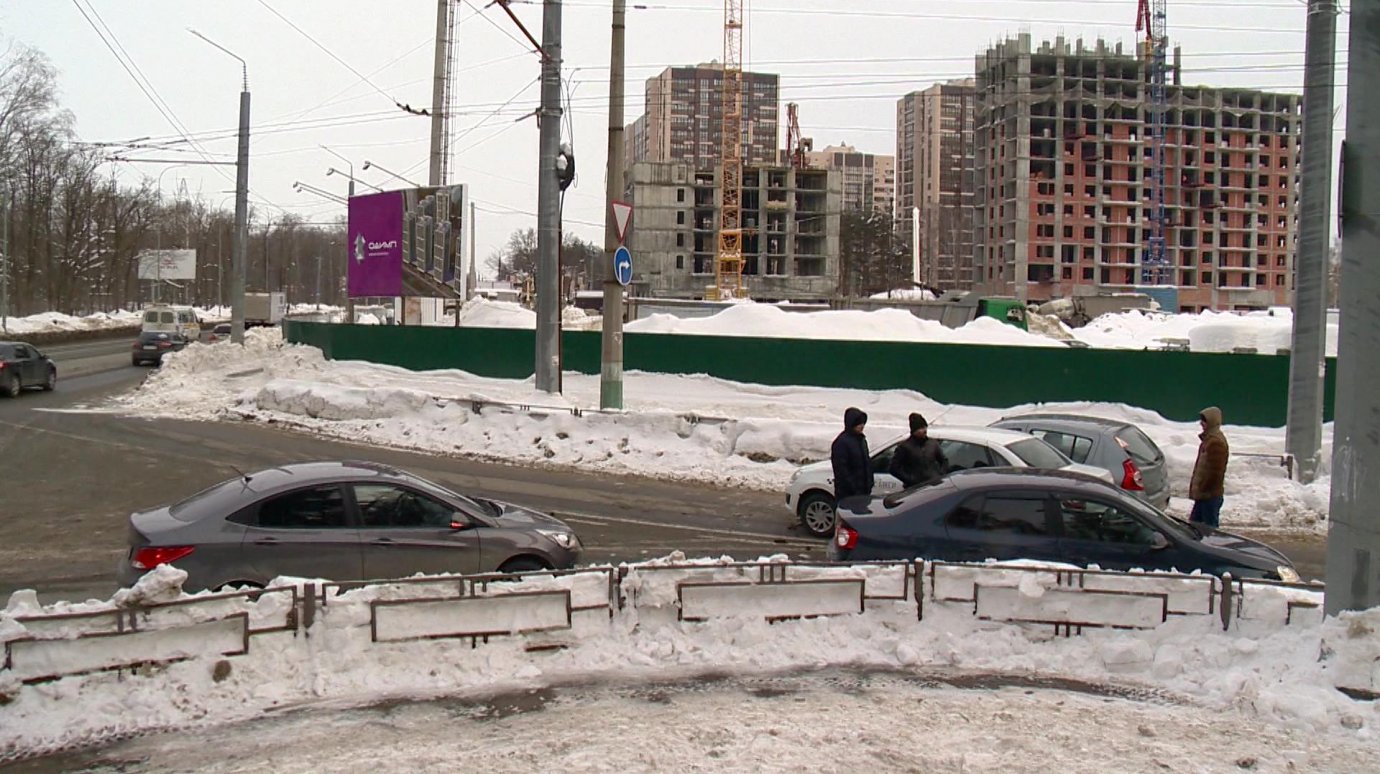 В ДТП на улице Попова автомобили не получили серьезных повреждений