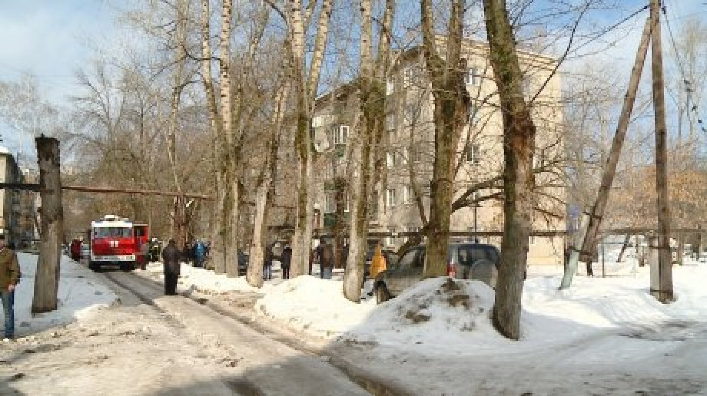Жители посыпавшегося дома на Краснова вернулись в свои квартиры