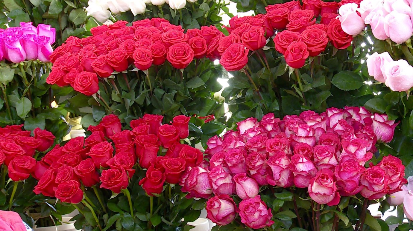 В Пензе в преддверии праздника повышаются цены на цветы