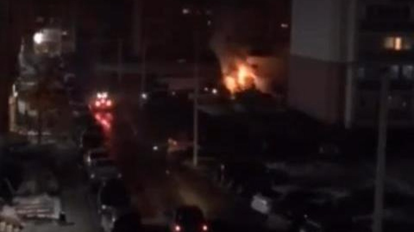 На улице Ново-Казанской в Пензе сгорел автомобиль Kia Rio